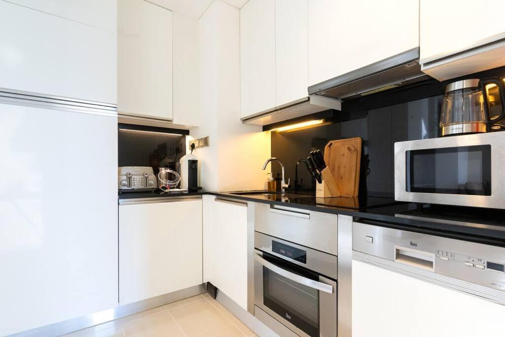 Magnificent Studio, Jw Marriott Marina Apartment *