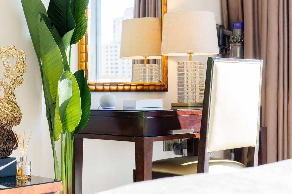 Apartment Magnificent Studio, Jw Marriott Marina Dubai